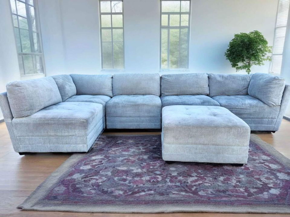 Thomasville 6 Piece Modular Sectional Couch Sofa with Ottoman in Gray