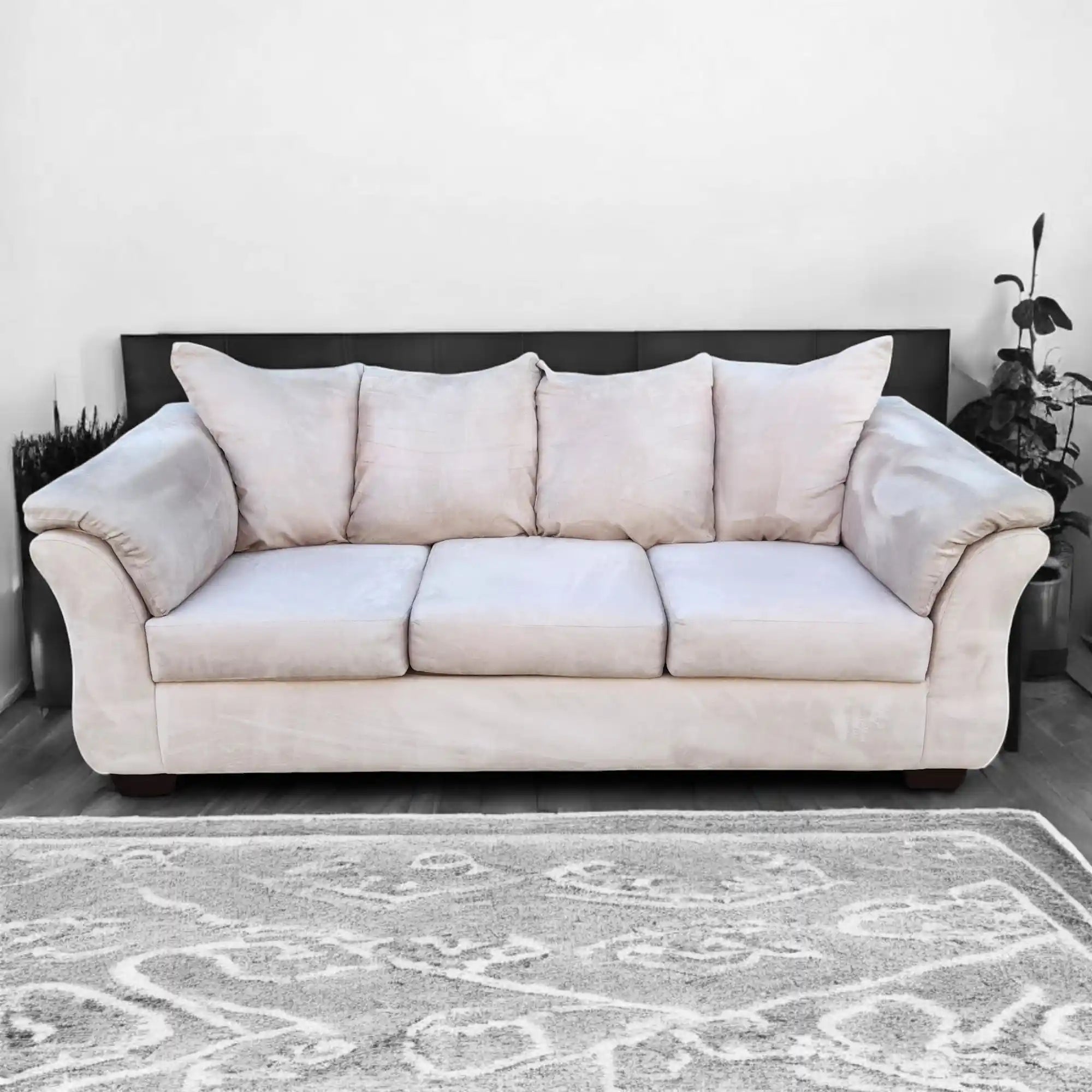 Light Beige/White Sofa